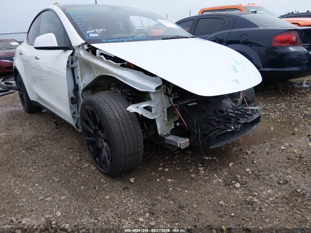 Продажа на аукционе авто 2023 Tesla Model Y, vin: 7SAYGDEE3PA076219, номер лота: 45201339
