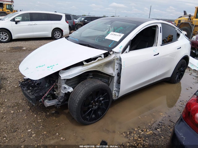 Продажа на аукционе авто 2023 Tesla Model Y, vin: 7SAYGDEE3PA076219, номер лота: 45201339