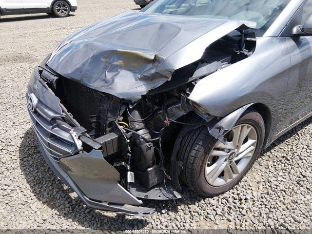 Hyundai ELANTRA SEL 2019 5NPD84LF5KH475490 Image 17