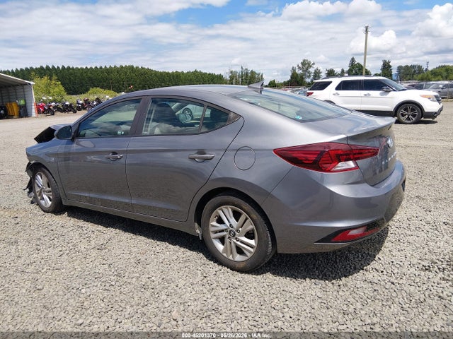 5NPD84LF5KH475490 Hyundai ELANTRA SEL