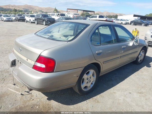 45201376 :رقم المزاد ، 1N4DL01A21C136183 vin ، 2001 Nissan Altima Gle مزاد بيع