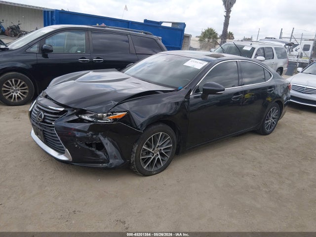 JTHBK1GG3H2255977 Lexus ES 350