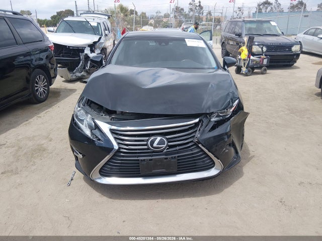 JTHBK1GG3H2255977 Lexus ES 350