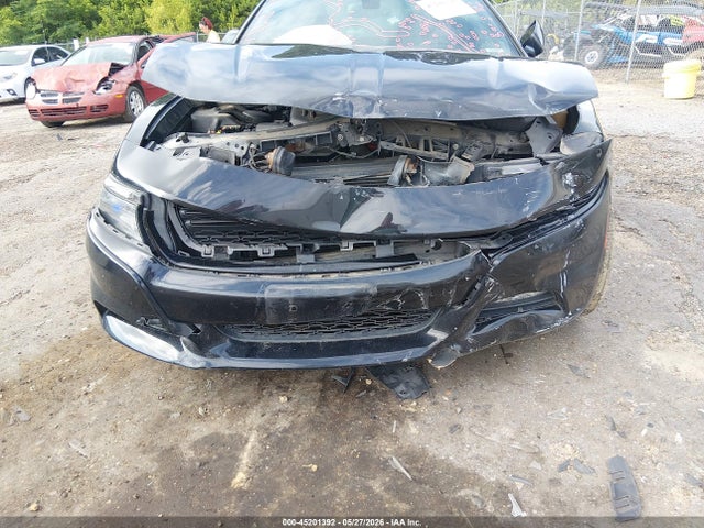 45201392 :رقم المزاد ، 2C3CDXHG7FH784827 vin ، 2015 Dodge Charger Sxt مزاد بيع