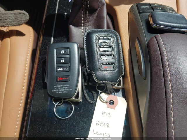 45201393 :رقم المزاد ، 58ABK1GG5JU082432 vin ، 2018 Lexus Es 350 مزاد بيع