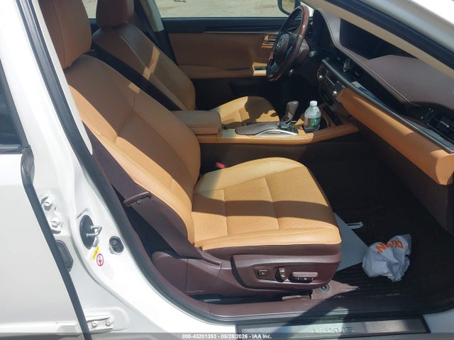45201393 :رقم المزاد ، 58ABK1GG5JU082432 vin ، 2018 Lexus Es 350 مزاد بيع