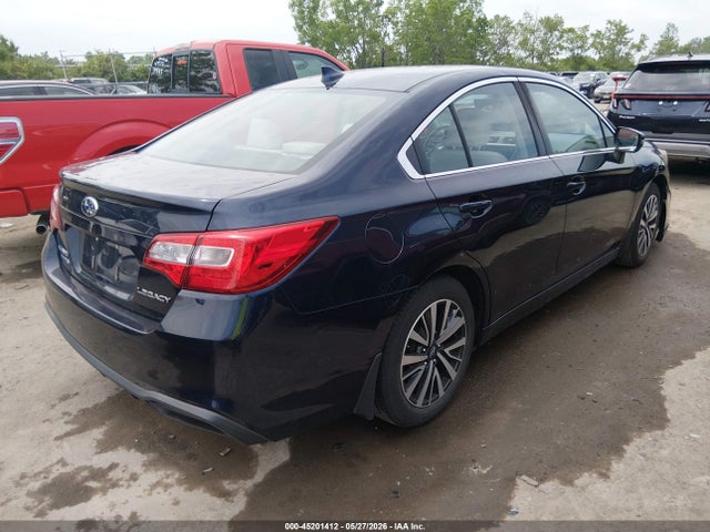 2018 Subaru Legacy 2.5i Premium მანქანა იყიდება აუქციონზე, vin: 4S3BNAH62J3021909, აუქციონის ნომერი: 45201412