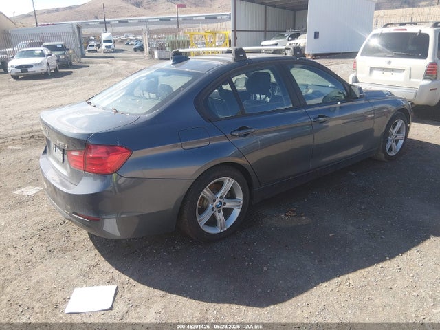 WBA3D5C55EF147275 BMW 328d Xdrive