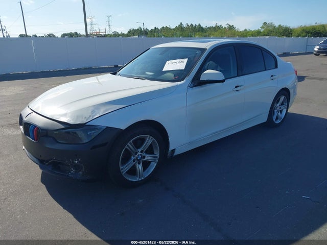 2014 Bmw 328d მანქანა იყიდება აუქციონზე, vin: WBA3D3C58EK156483, აუქციონის ნომერი: 45201428