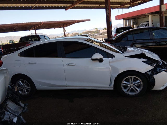 Chevrolet Cruze Lt Auto 2018 1G1BE5SM3J7209824 Image 13