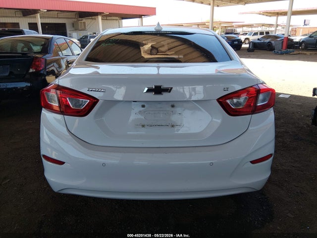 Chevrolet Cruze Lt Auto 2018 1G1BE5SM3J7209824 Image 16