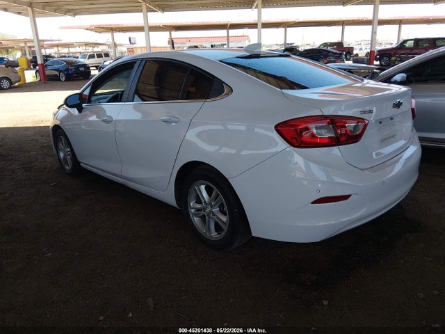 Chevrolet Cruze Lt Auto 2018 1G1BE5SM3J7209824 Image 3