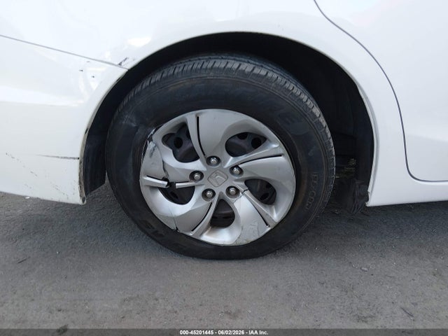 Продажа на аукционе авто 2015 Honda Civic Lx, vin: 19XFB2F55FE205932, номер лота: 45201445