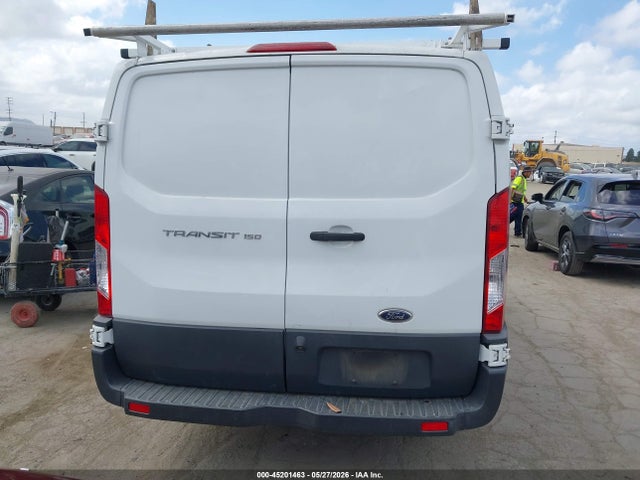 45201463 :رقم المزاد ، 1FTYE1ZM6GKA06920 vin ، 2016 Ford Transit-150 مزاد بيع