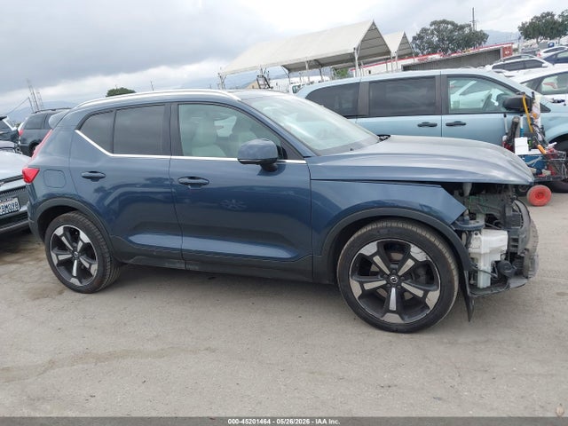 45201464 :رقم المزاد ، YV4162UL6K2102314 vin ، 2019 Volvo Xc40 T5 Inscription مزاد بيع