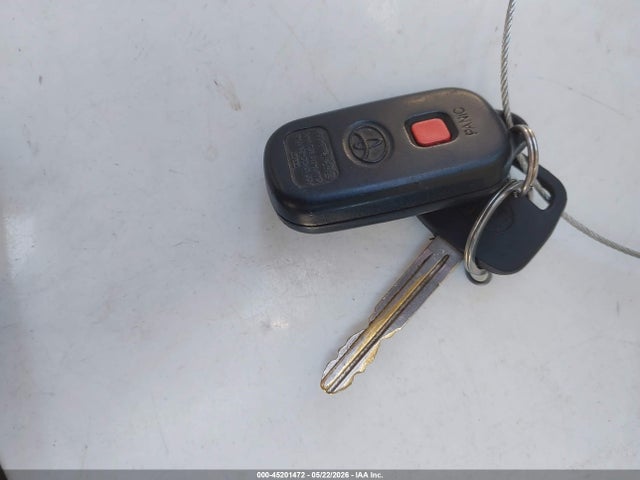 2002 Toyota Camry Le მანქანა იყიდება აუქციონზე, vin: 4T1BE32K72U534226, აუქციონის ნომერი: 45201472