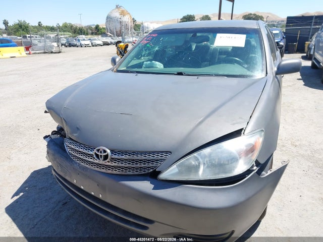 2002 Toyota Camry Le მანქანა იყიდება აუქციონზე, vin: 4T1BE32K72U534226, აუქციონის ნომერი: 45201472