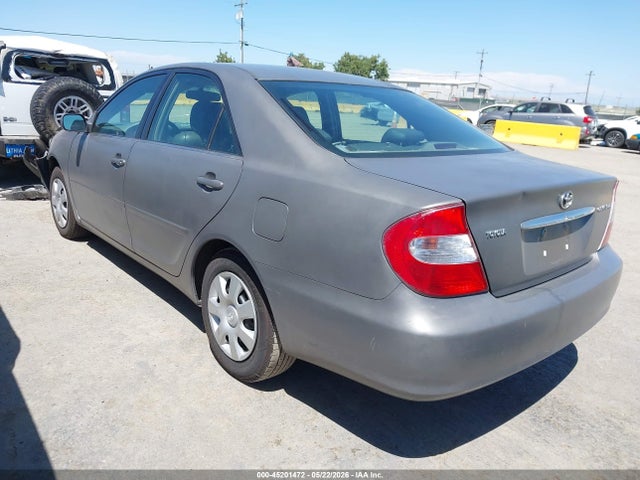 2002 Toyota Camry Le მანქანა იყიდება აუქციონზე, vin: 4T1BE32K72U534226, აუქციონის ნომერი: 45201472