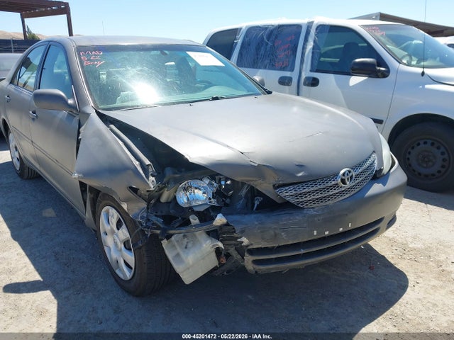 2002 Toyota Camry Le მანქანა იყიდება აუქციონზე, vin: 4T1BE32K72U534226, აუქციონის ნომერი: 45201472