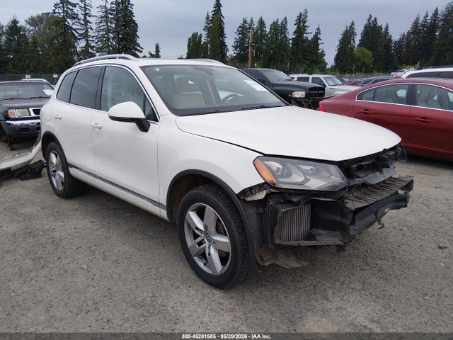 Aukcja sprzedaży 2011 Volkswagen Touareg Tdi Lux, vin: WVGFK9BP9BD003912, numer aukcji: 45201505