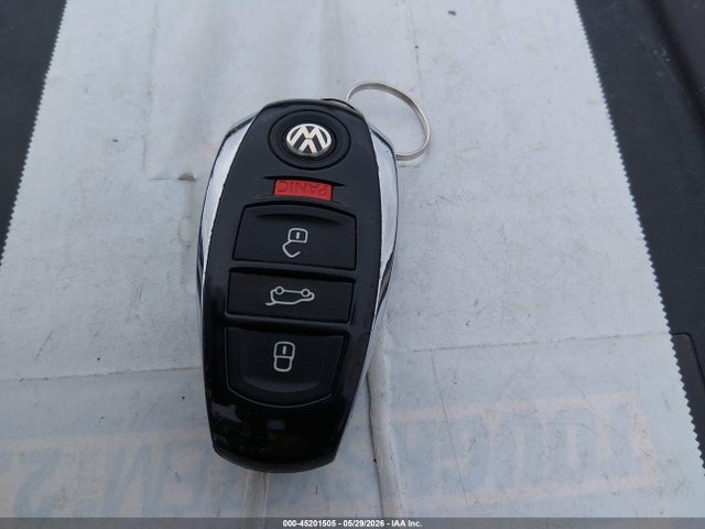 Aukcja sprzedaży 2011 Volkswagen Touareg Tdi Lux, vin: WVGFK9BP9BD003912, numer aukcji: 45201505