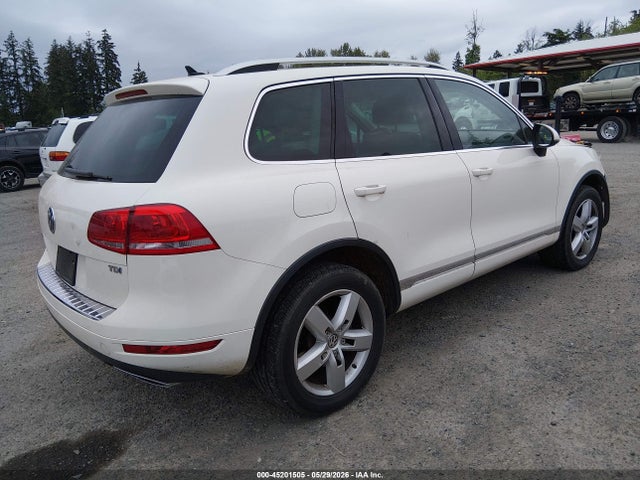 Aukcja sprzedaży 2011 Volkswagen Touareg Tdi Lux, vin: WVGFK9BP9BD003912, numer aukcji: 45201505
