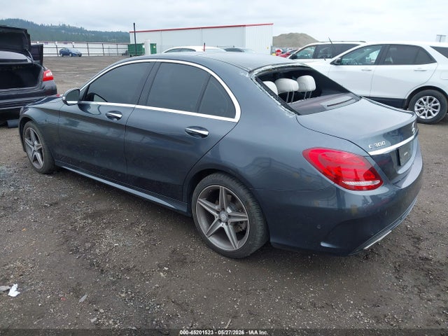 2015 Mercedes-benz C 300 Sport 4matic მანქანა იყიდება აუქციონზე, vin: 55SWF4KB0FU020160, აუქციონის ნომერი: 45201523