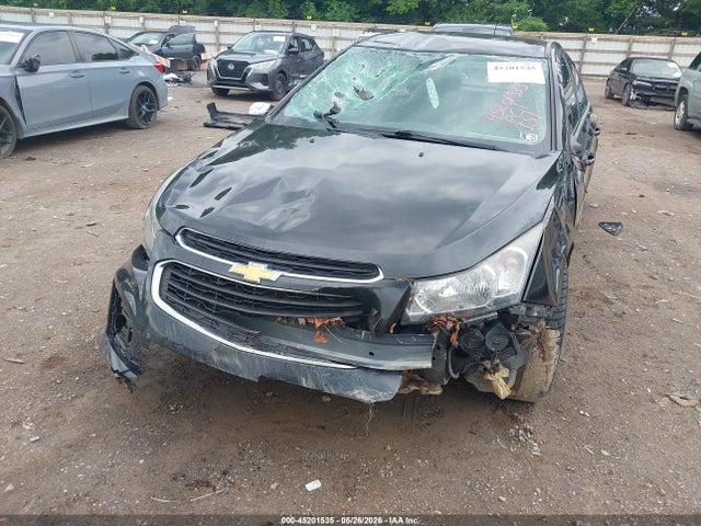45201535 :رقم المزاد ، 1G1PE5SBXF7115001 vin ، 2015 Chevrolet Cruze 2lt Auto مزاد بيع