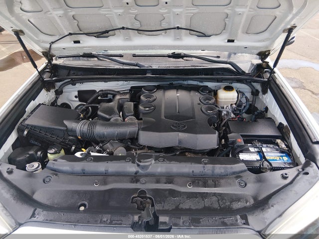 2014 Toyota 4runner Limited/sr5/sr5 Premium მანქანა იყიდება აუქციონზე, vin: JTEZU5JR8E5069417, აუქციონის ნომერი: 45201537