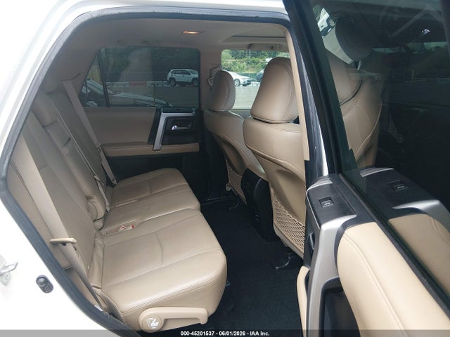 2014 Toyota 4runner Limited/sr5/sr5 Premium მანქანა იყიდება აუქციონზე, vin: JTEZU5JR8E5069417, აუქციონის ნომერი: 45201537