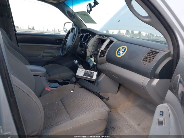 2005 Toyota Tacoma Base V6 მანქანა იყიდება აუქციონზე, vin: 5TEUU42N45Z006834, აუქციონის ნომერი: 45201551
