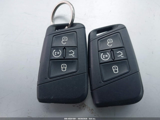 Продажа на аукционе авто 2023 Volkswagen Tiguan 2.0t Se R-line Black, vin: 3VVCB7AX6PM098844, номер лота: 45201561
