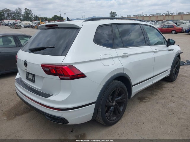 Продажа на аукционе авто 2023 Volkswagen Tiguan 2.0t Se R-line Black, vin: 3VVCB7AX6PM098844, номер лота: 45201561