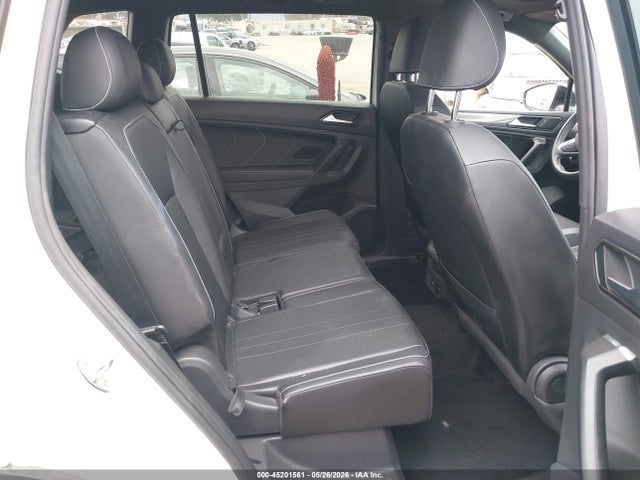 Продажа на аукционе авто 2023 Volkswagen Tiguan 2.0t Se R-line Black, vin: 3VVCB7AX6PM098844, номер лота: 45201561
