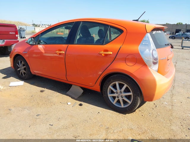 Продажа на аукционе авто 2012 Toyota Prius C Four, vin: JTDKDTB31C1015224, номер лота: 45201576