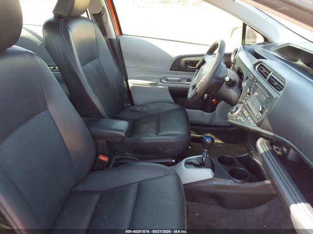 Продажа на аукционе авто 2012 Toyota Prius C Four, vin: JTDKDTB31C1015224, номер лота: 45201576