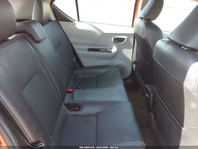 Продажа на аукционе авто 2012 Toyota Prius C Four, vin: JTDKDTB31C1015224, номер лота: 45201576