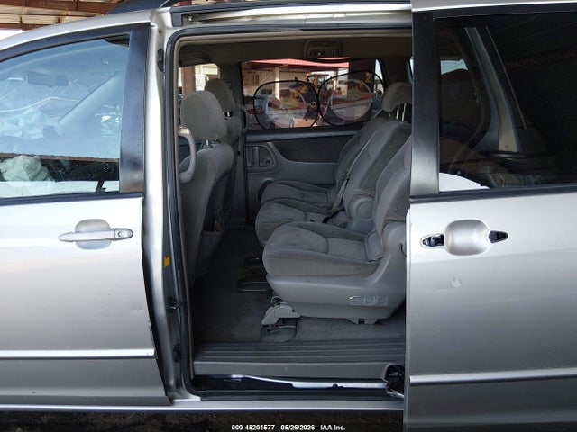 Aukcja sprzedaży 2004 Toyota Sienna Le, vin: 5TDZA23C54S055861, numer aukcji: 45201577