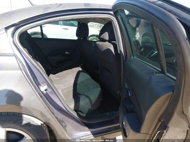45201593 :رقم المزاد ، 1G1PC5SB5E7353455 vin ، 2014 Chevrolet Cruze 1lt Auto مزاد بيع