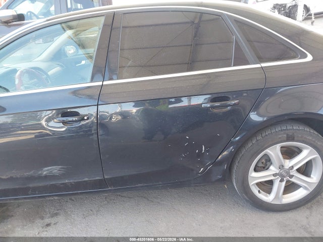 2013 Audi A4 2.0t Premium მანქანა იყიდება აუქციონზე, vin: WAUAFAFL4DN044437, აუქციონის ნომერი: 45201606