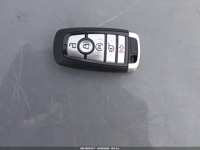 1FMJU1J89TEA02397 Ford Expedition Active