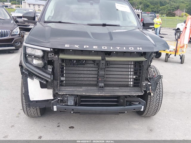 1FMJU1J89TEA02397 Ford Expedition Active