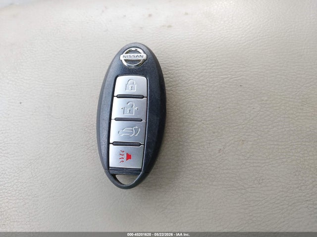 45201620 :رقم المزاد ، JN8AZ1MU8EW410597 vin ، 2014 Nissan Murano Sv مزاد بيع