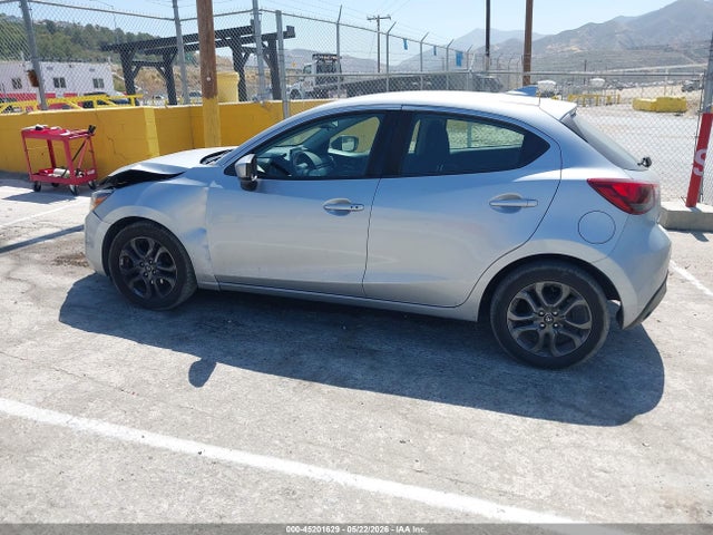 Toyota YARIS LE 2020 3MYDLBJV1LY701284 Image 14