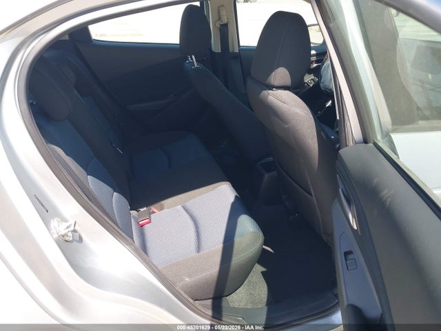 Toyota YARIS LE 2020 3MYDLBJV1LY701284 Image 8