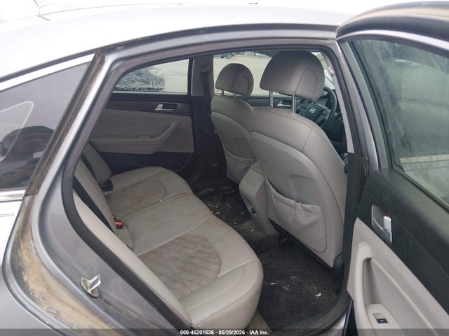 Продажа на аукционе авто 2015 Hyundai Sonata Sport, vin: 5NPE34AF2FH103052, номер лота: 45201636