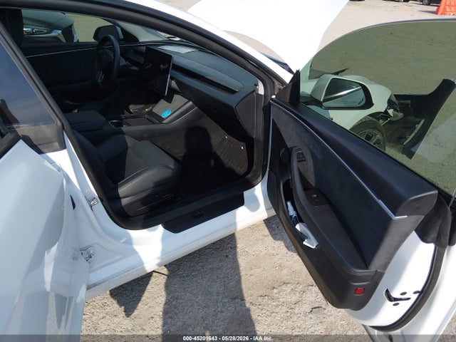 Tesla Model 3 Performance All-wheel Drive 2024 5YJ3E1ET7RF789365 Image 5