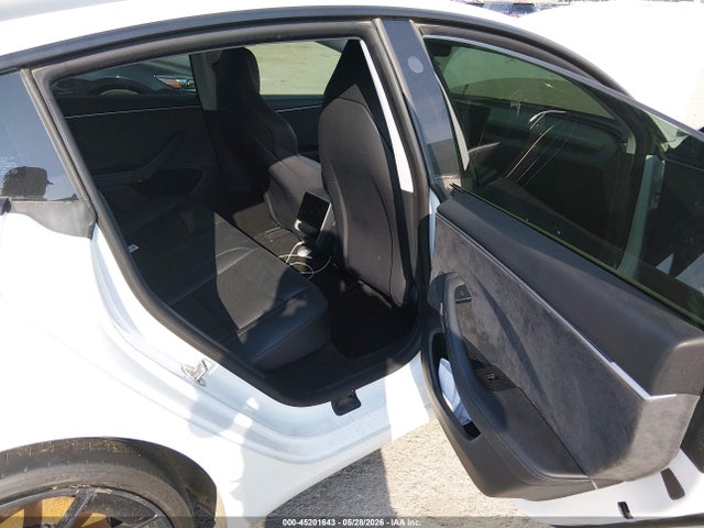Tesla Model 3 Performance All-wheel Drive 2024 5YJ3E1ET7RF789365 Image 8