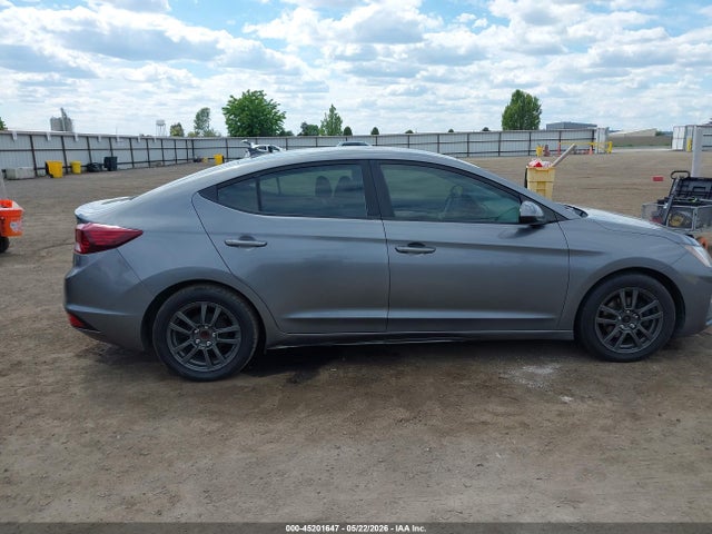 Продаж на аукціоні авто 2019 Hyundai Elantra Se, vin: 5NPD74LF2KH433815, номер лоту: 45201647