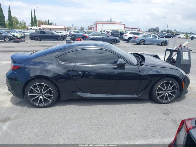 2022 Toyota Gr86 მანქანა იყიდება აუქციონზე, vin: JF1ZNBC14N8757054, აუქციონის ნომერი: 45201675